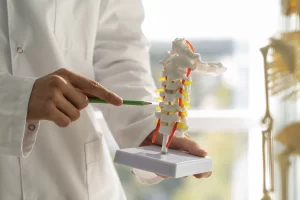 Osteoporosis Gejala, Penyebab dan Pengobatannya - Lamina Pain and Spine Center