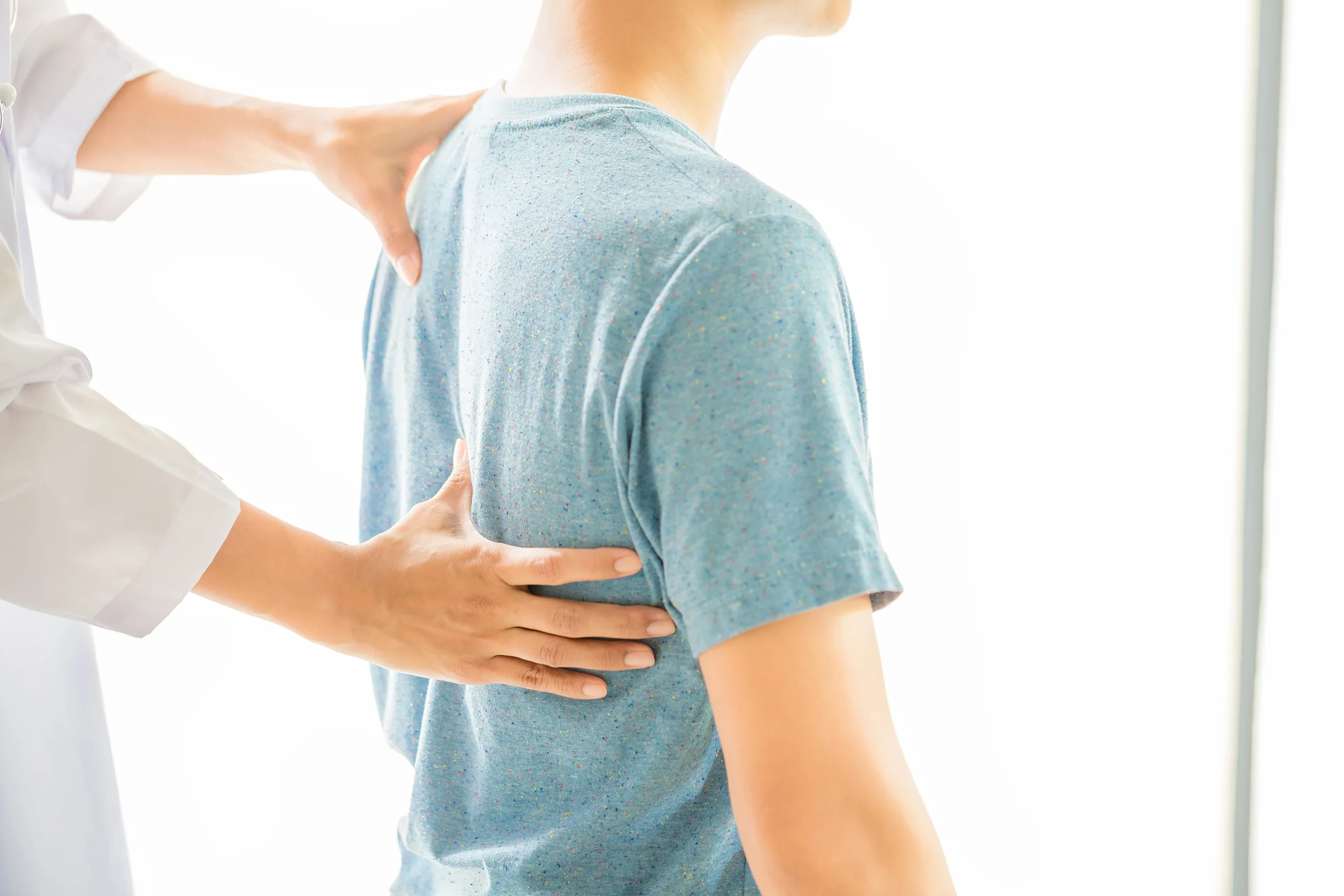Nyeri Pasca Operasi Tulang Belakang, Bagaimana Mengatasinya - Lamina Pain and Spine Center