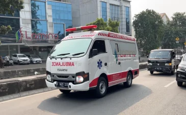 Mengenal Fungsi dan Pentingnya Layanan Ambulans di Klinik Lamina