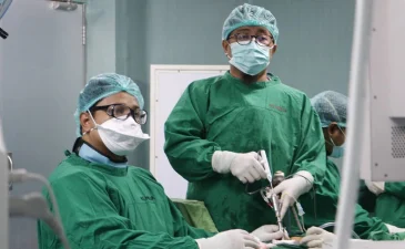 operasi saraf terjepit tulang belakang