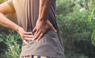 pengobatan saraf kejepit pinggang di jakarta